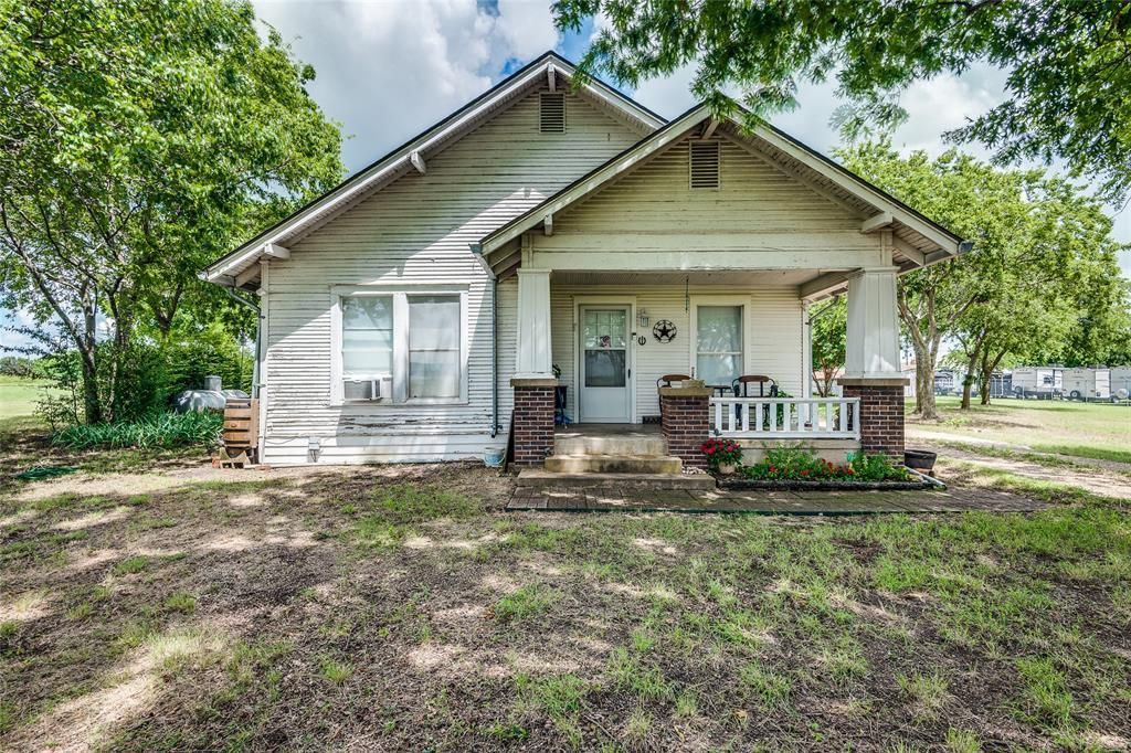 3304 N Highway 77, Waxahachie, TX 75165